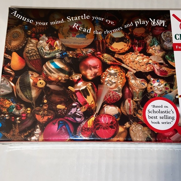 Scholastic Inc. New I Spy Christmas 500 Piece Family Style Puzzle - Picture 3 of 4